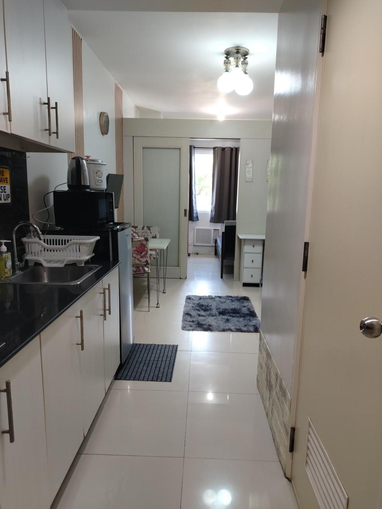 Sea Residences F *