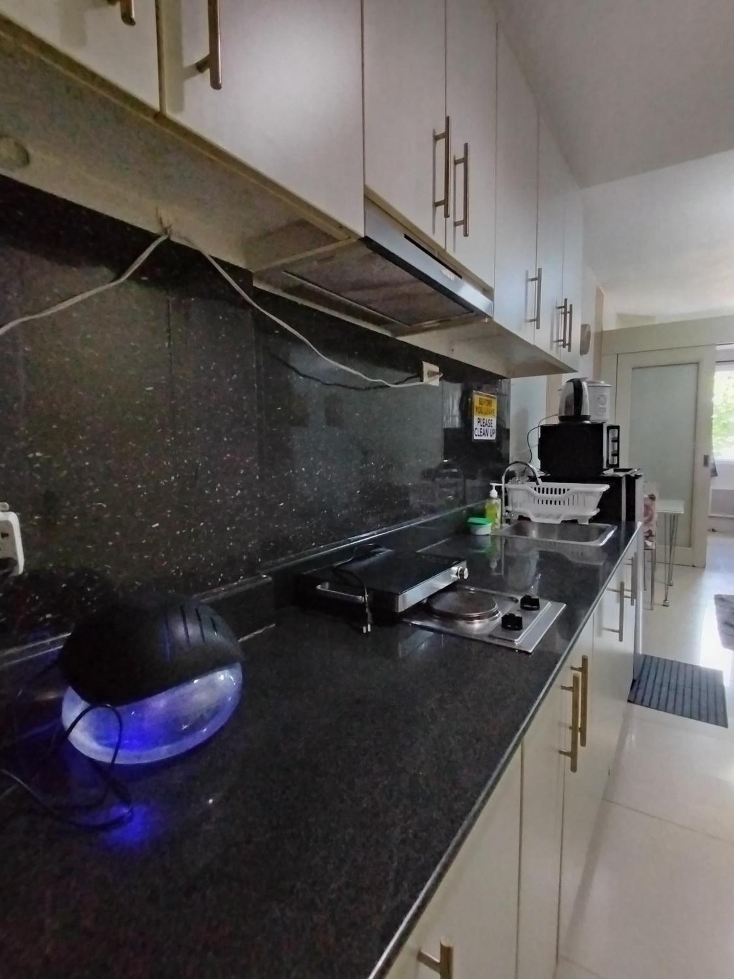 Sea Residences F Aparthotel